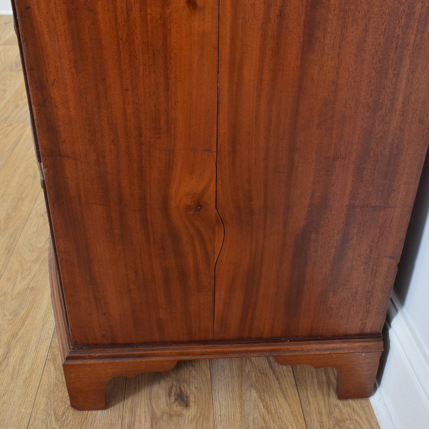 Mahogany Bow Fronted Chest Of Drawers