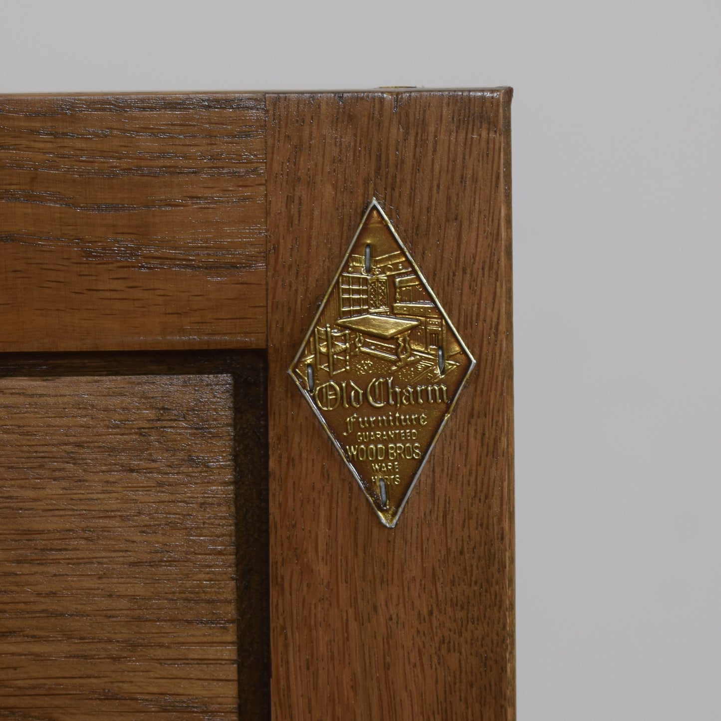 Old Charm Dresser