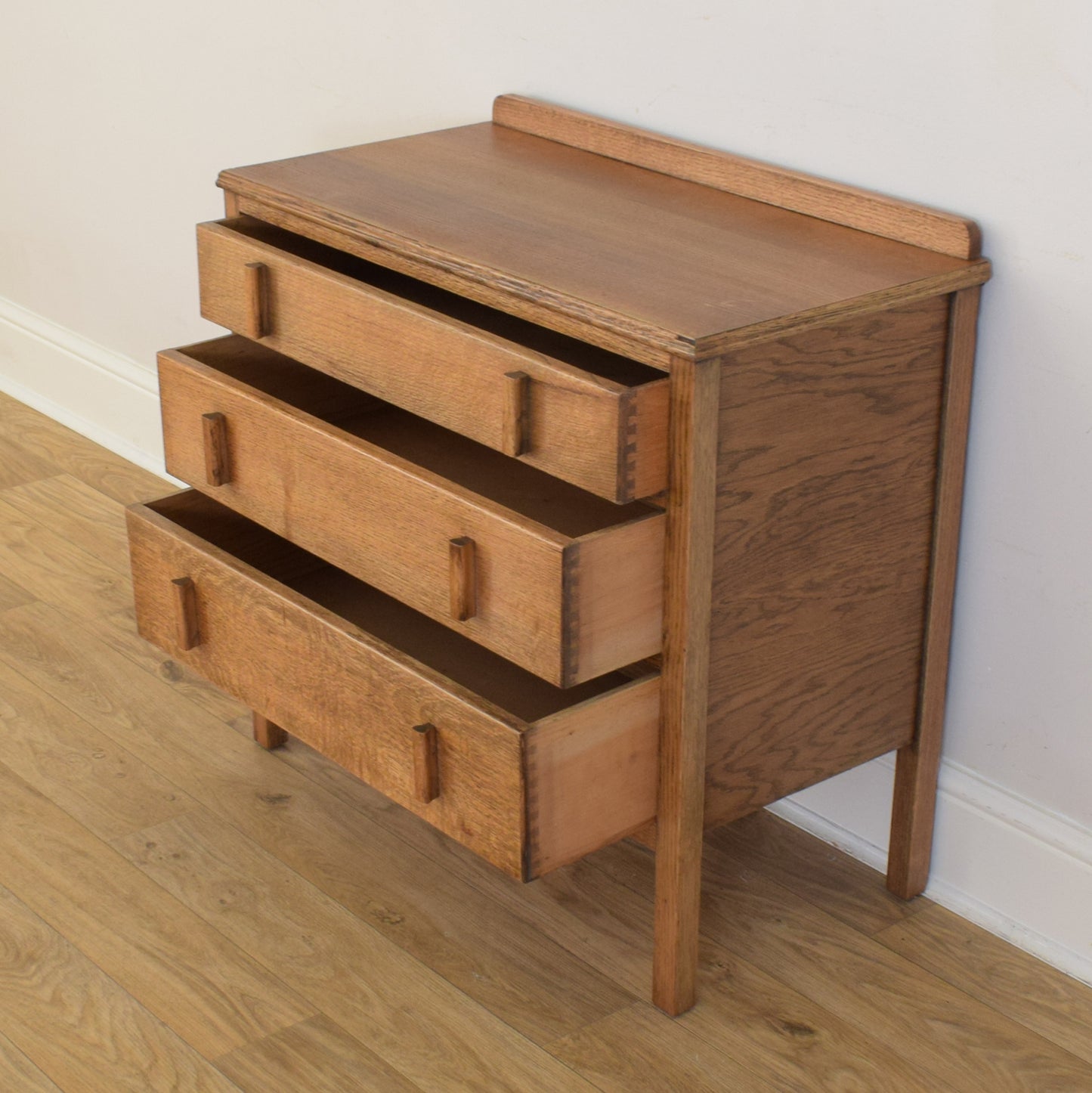 Oak Chest Of Drawers