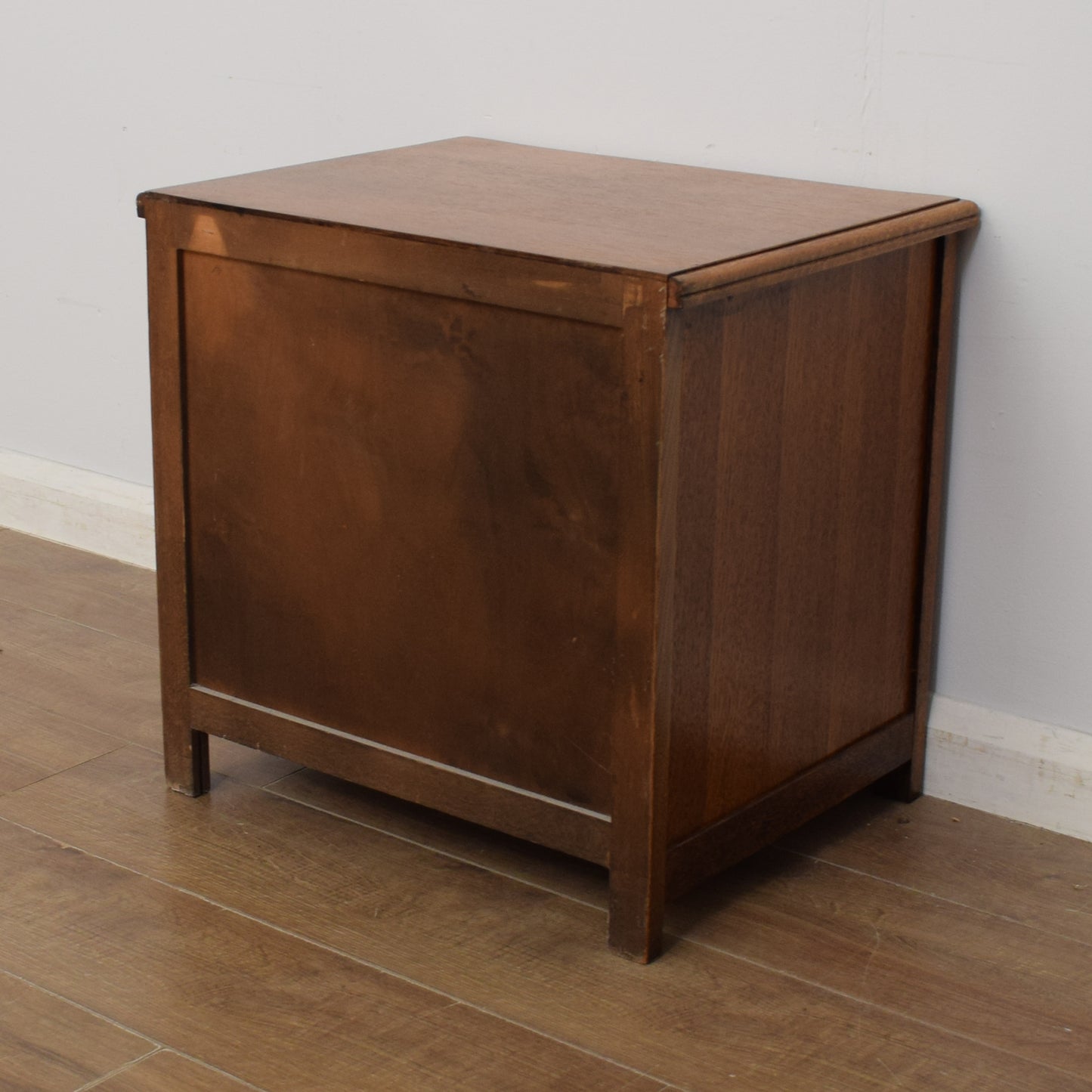 Old Charm Side Cabinet
