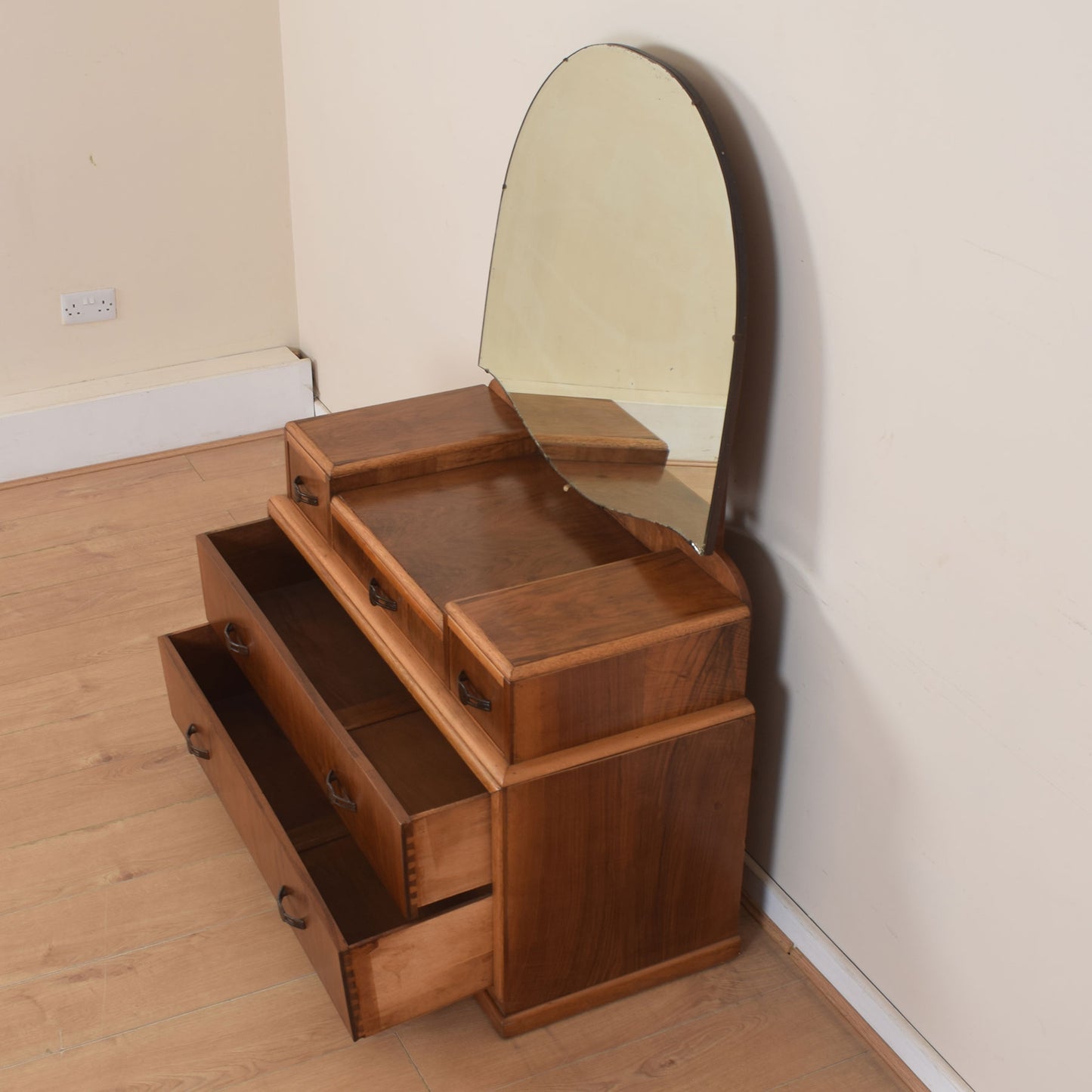 Art Deco Dressing Table