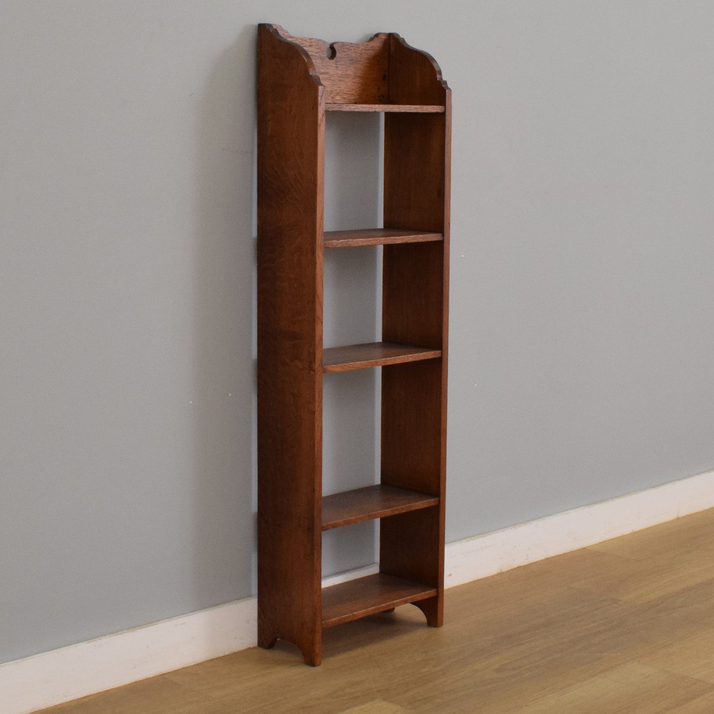 Small Oak Bookshelf