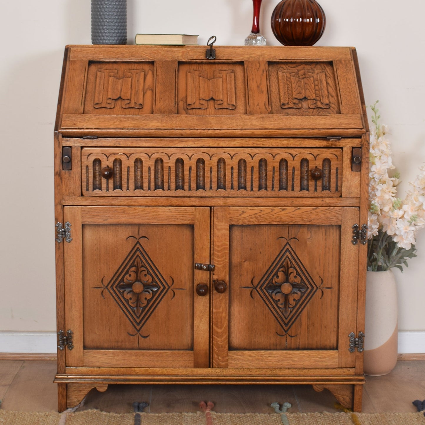 Jaycee Oak Writing Bureau