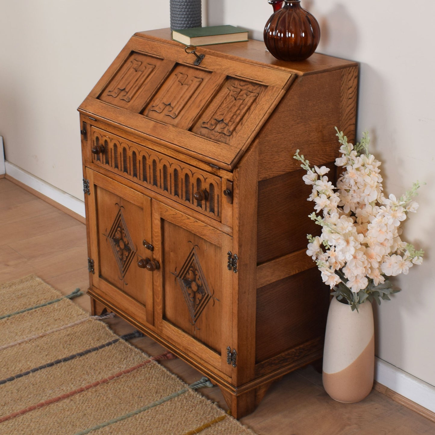 Jaycee Oak Writing Bureau