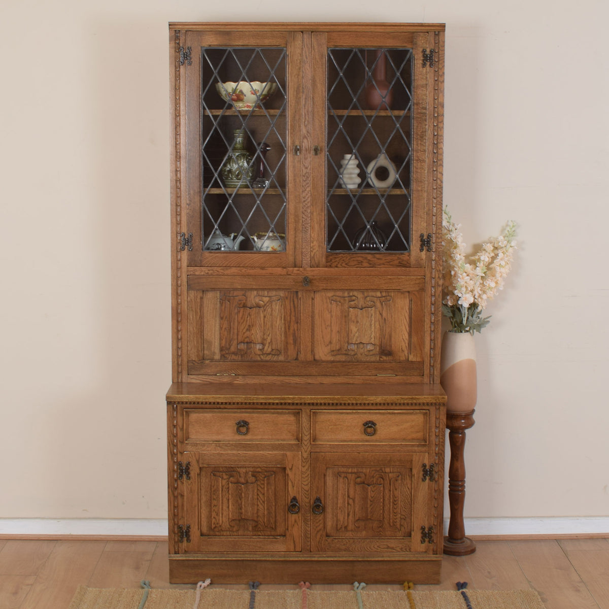 Glazed Jaycee Display Unit