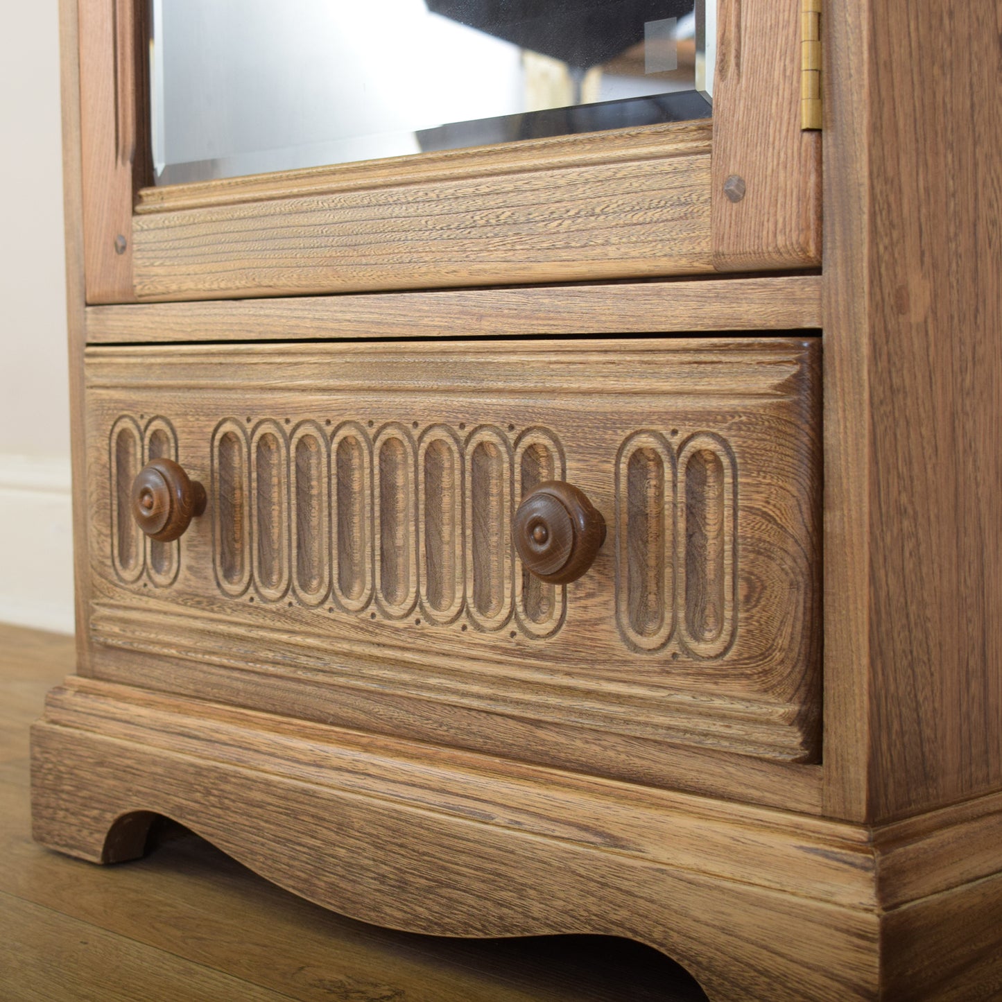 Ercol HiFi Unit