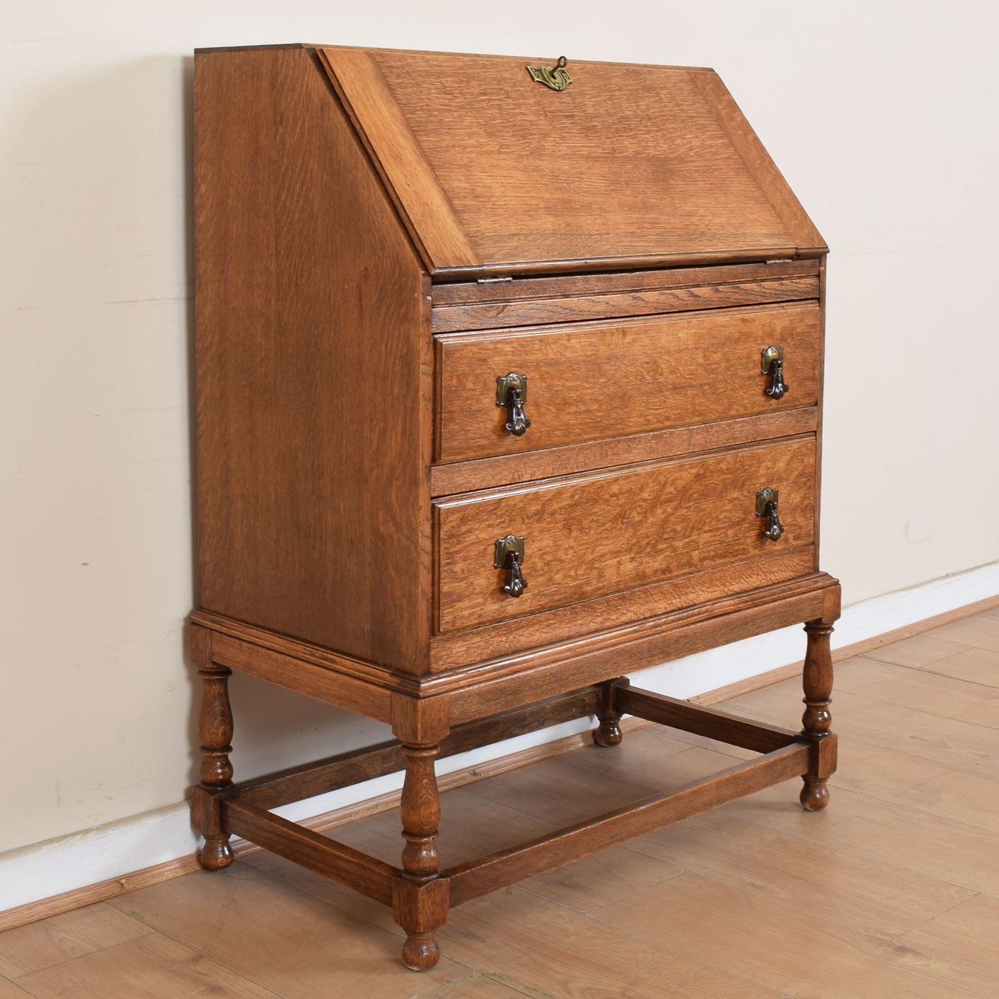 Oak Bureau