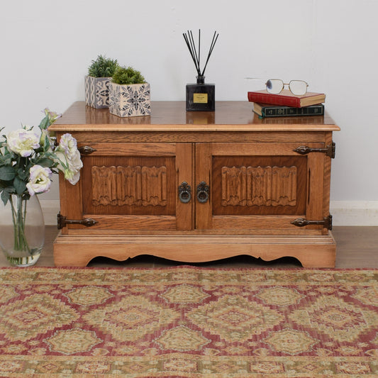 Old Charm TV Cabinet