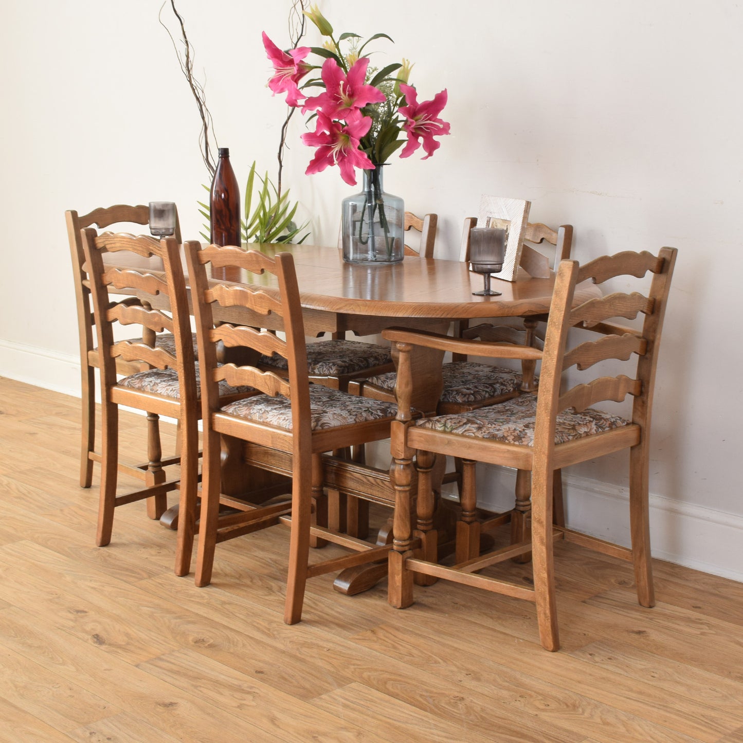 Priory Table And Six Chairs