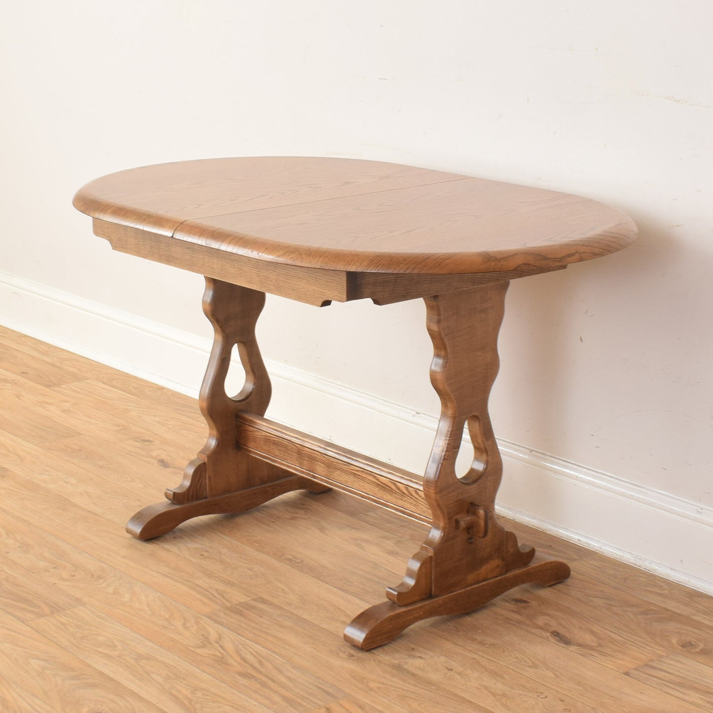 Priory Table And Six Chairs