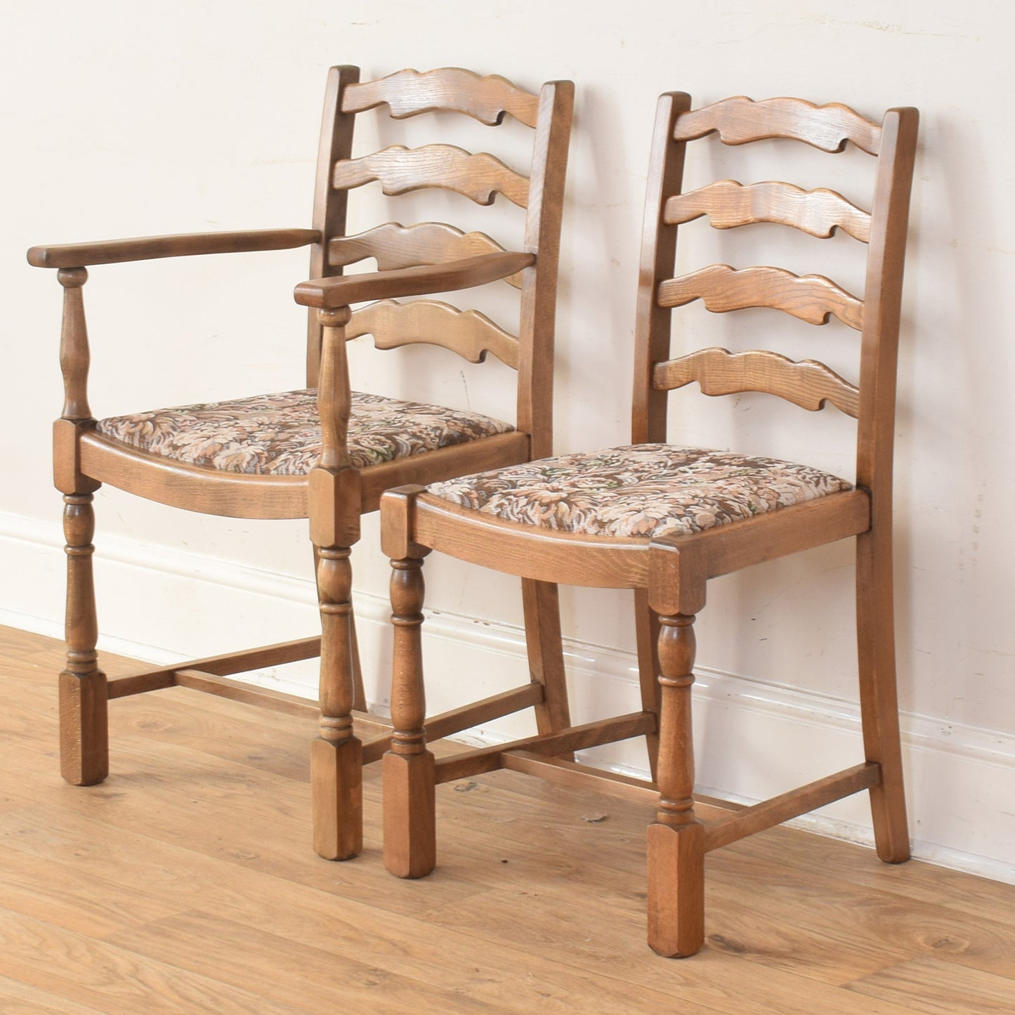 Priory Table And Six Chairs