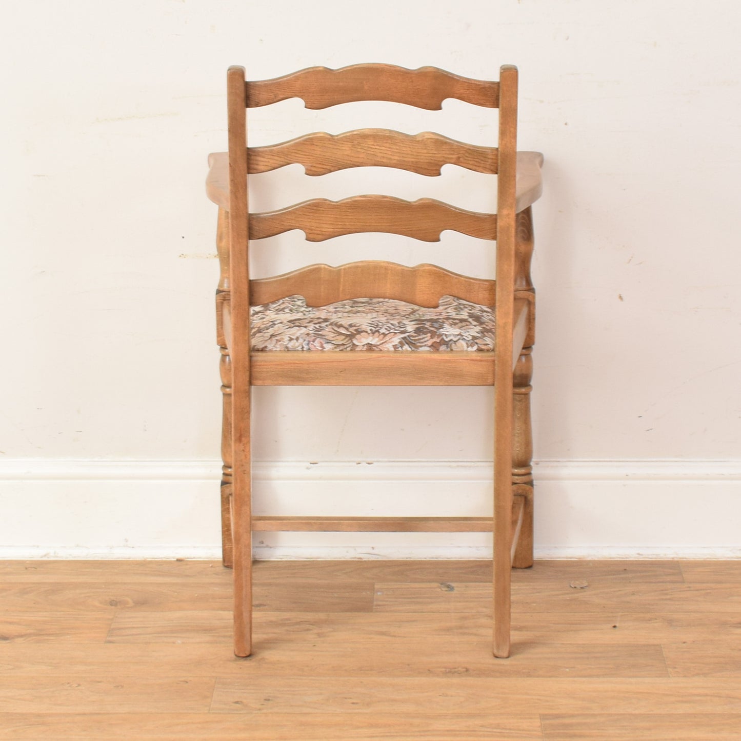 Priory Table And Six Chairs