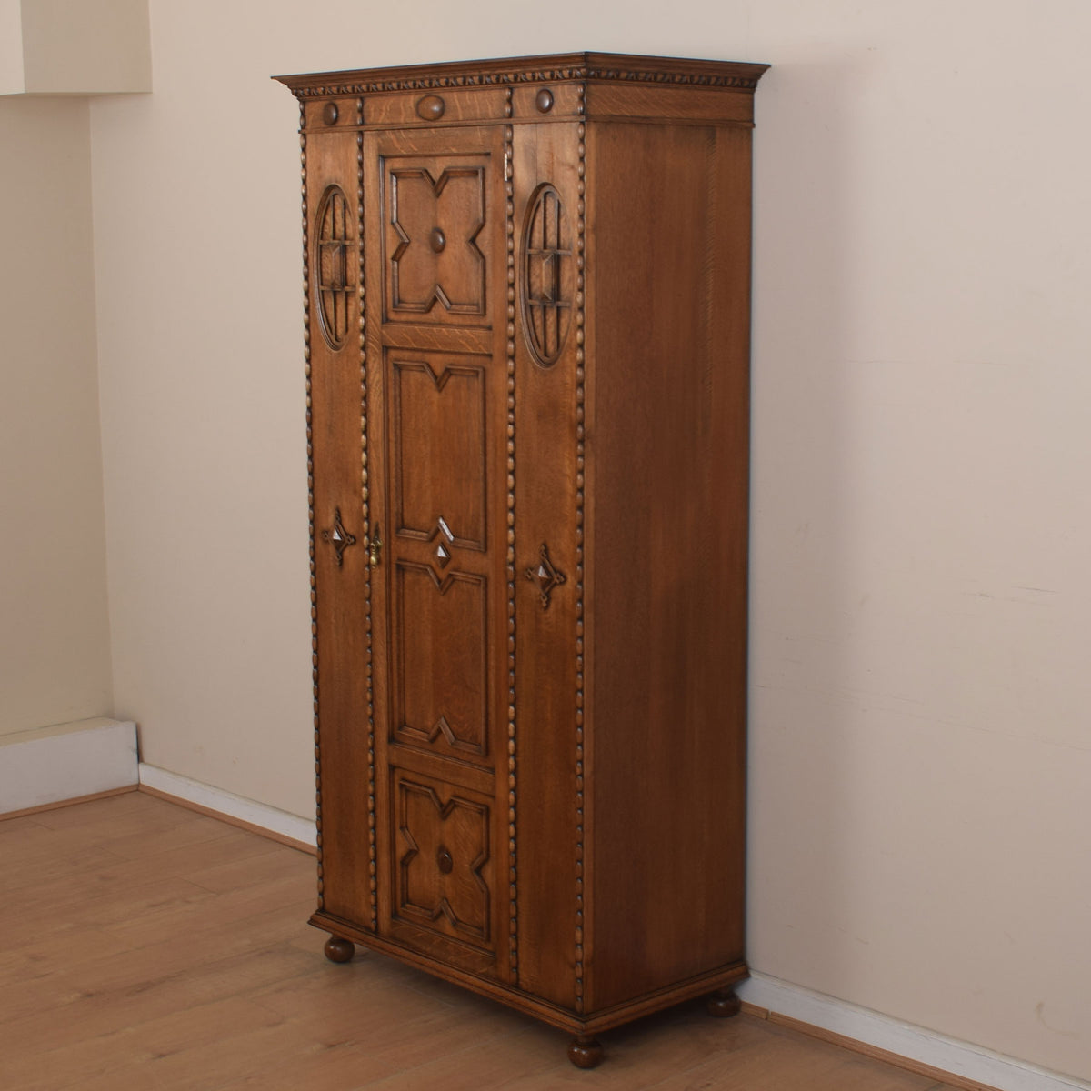Vintage Solid Oak Hallrobe