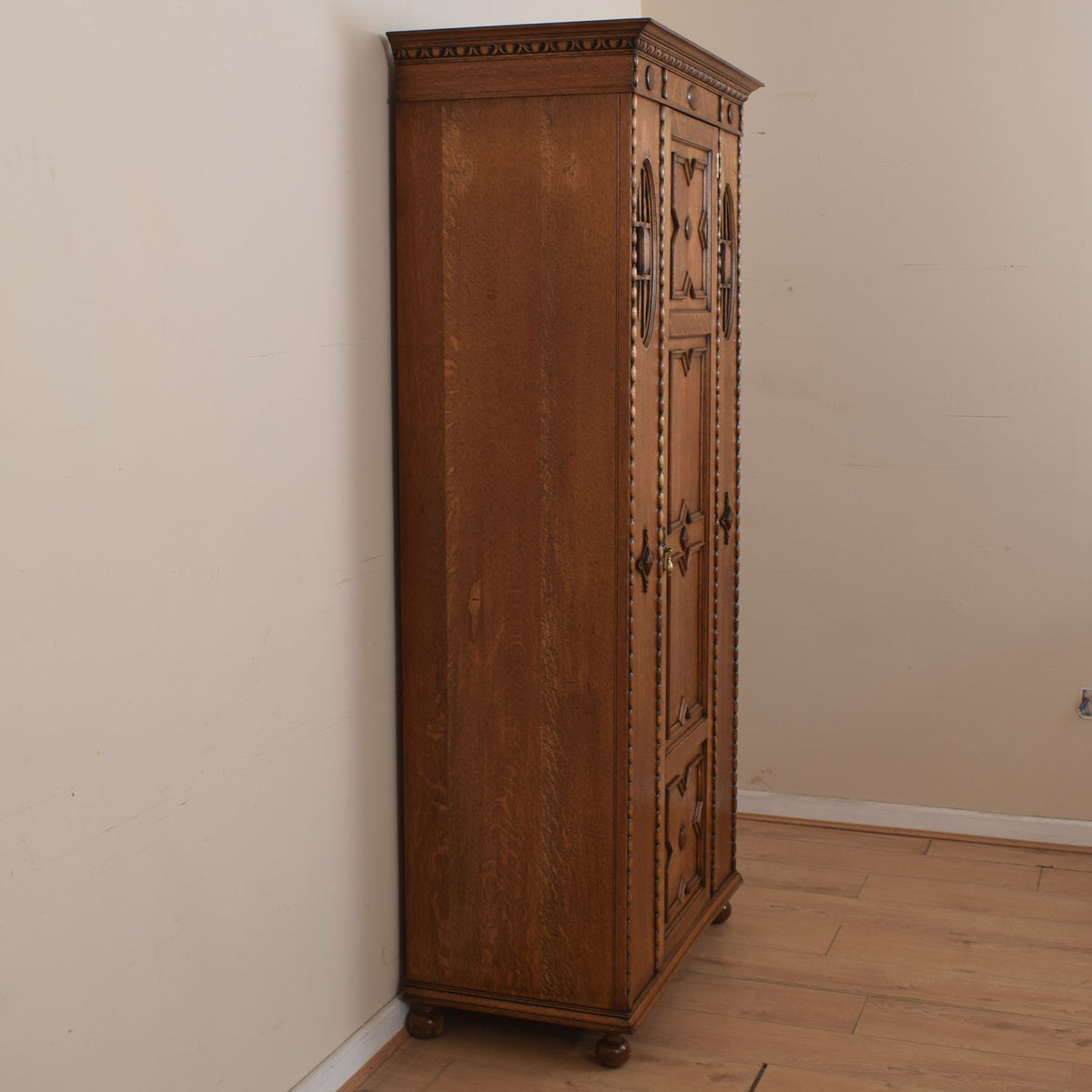 Vintage Solid Oak Hallrobe
