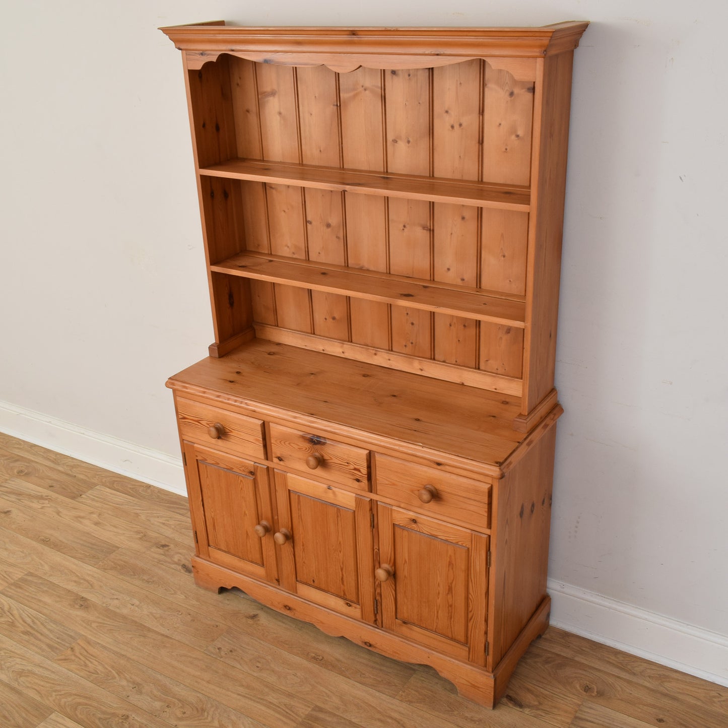 Pine Dresser