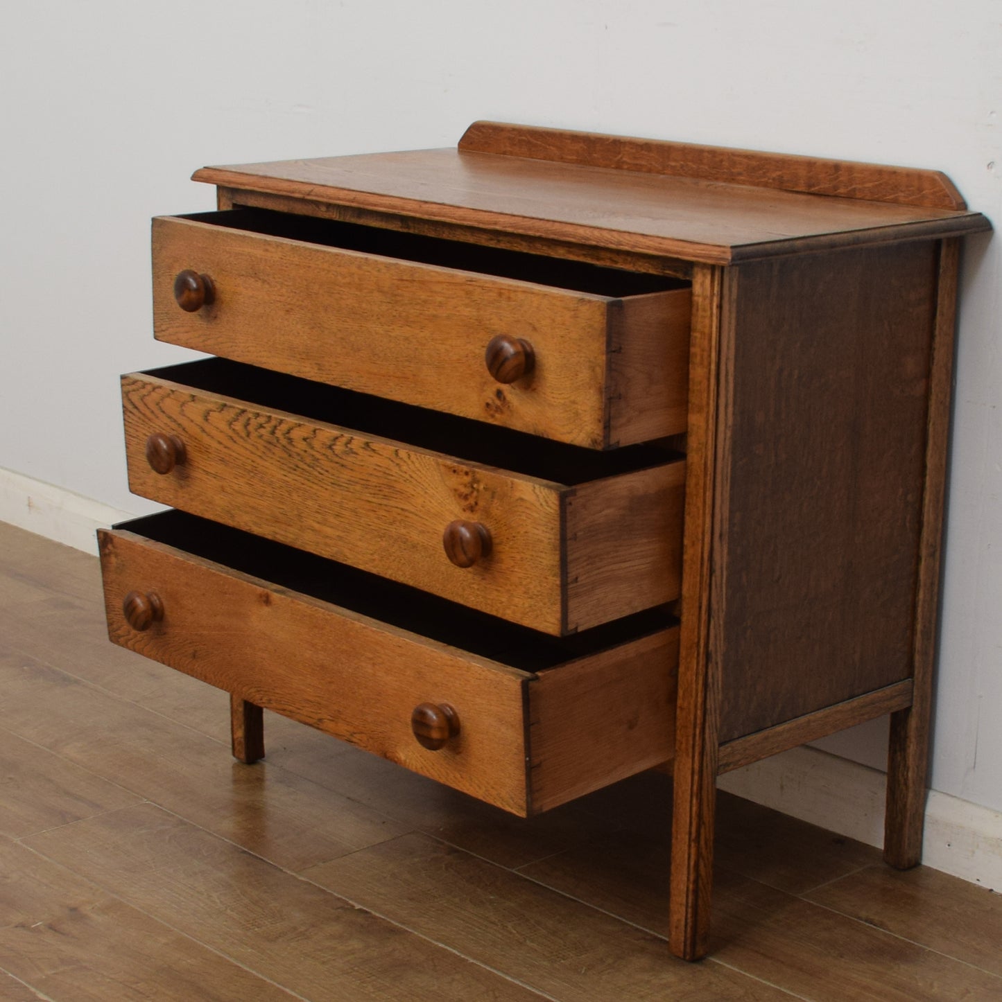 Oak Chest Of Drawers