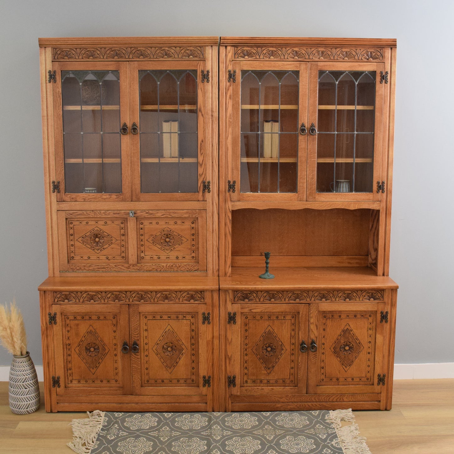 Large Oak Display Unit