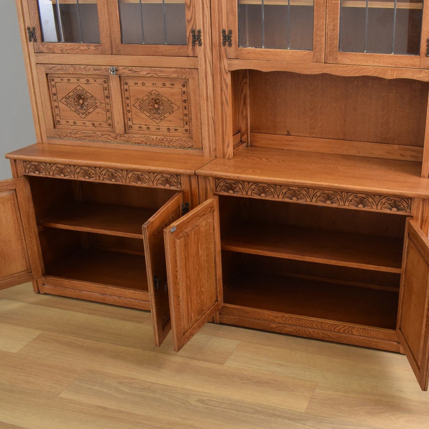 Large Oak Display Unit