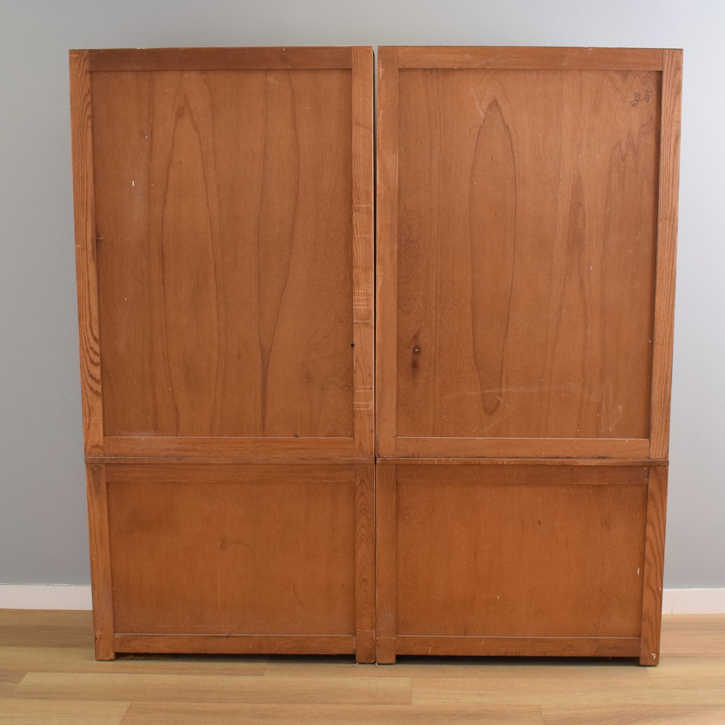 Large Oak Display Unit