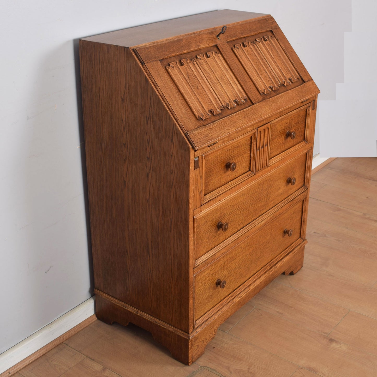 Oak Linenfold Bureau