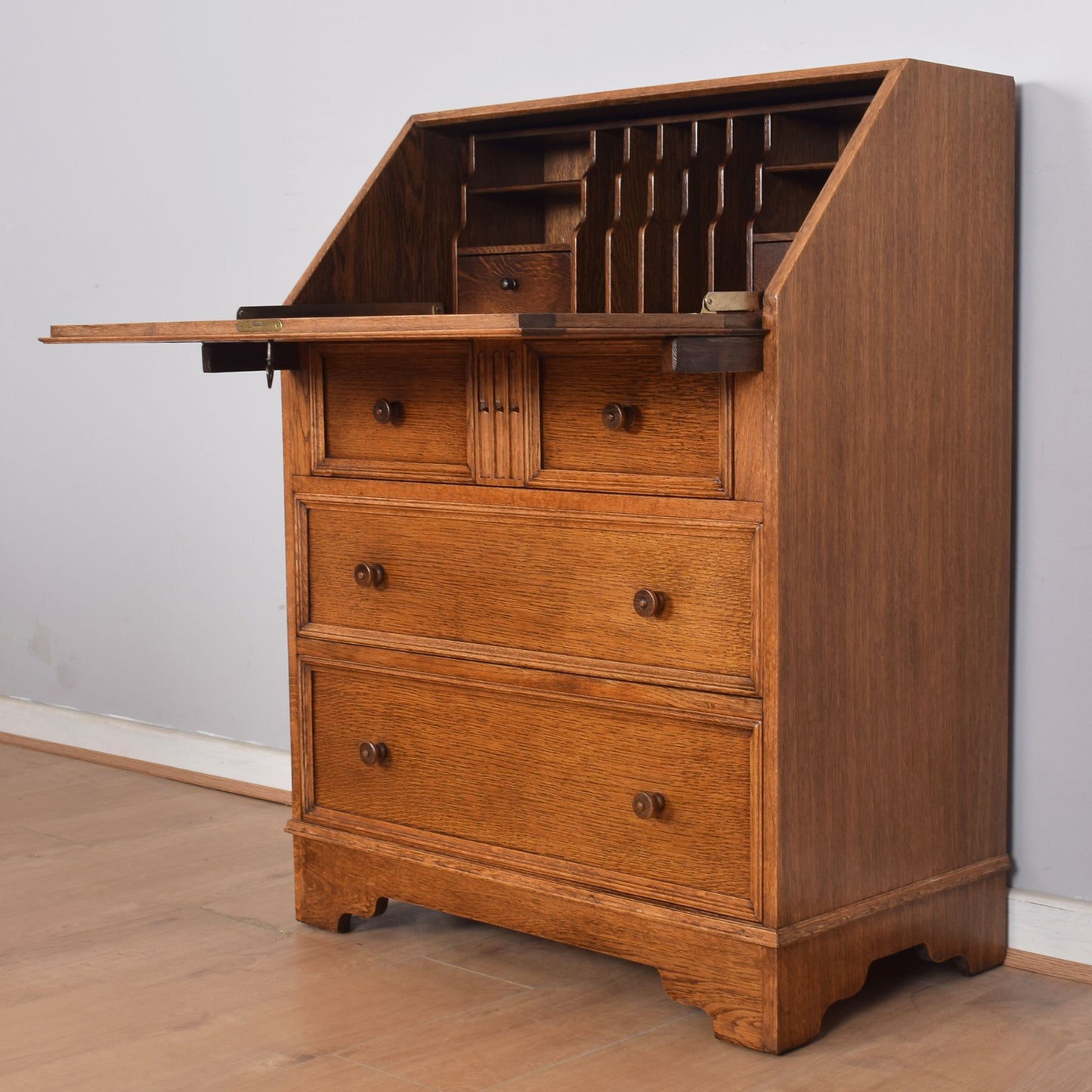 Oak Linenfold Bureau