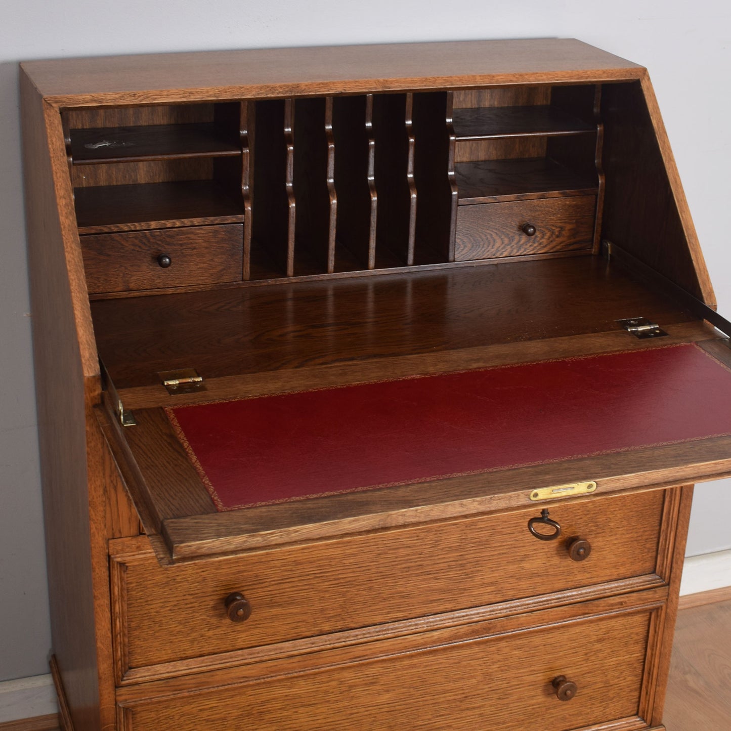 Oak Linenfold Bureau