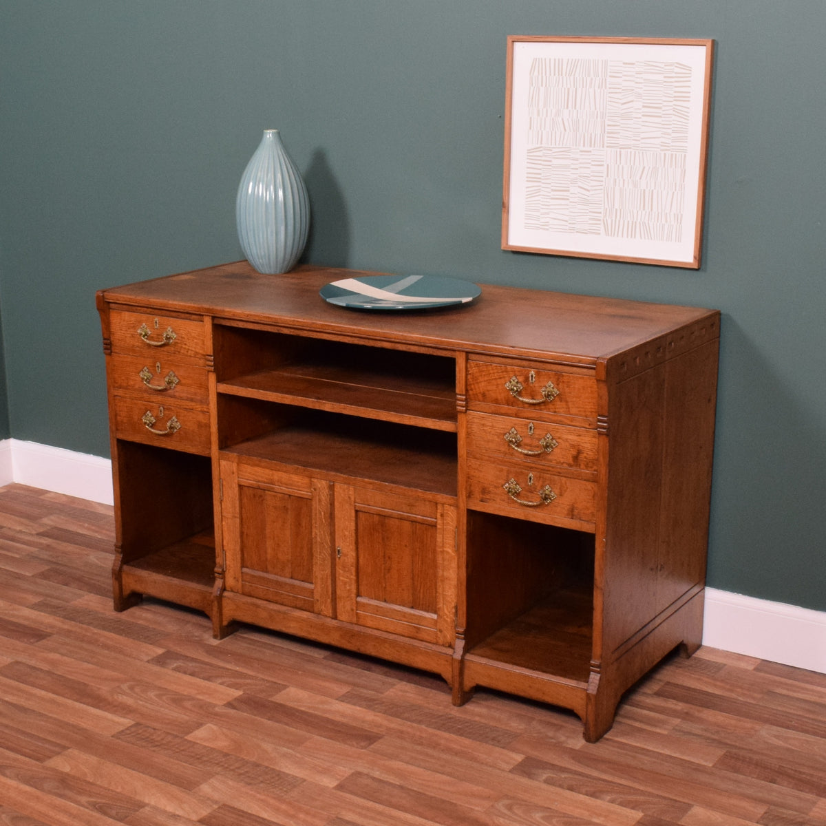 Sideboard