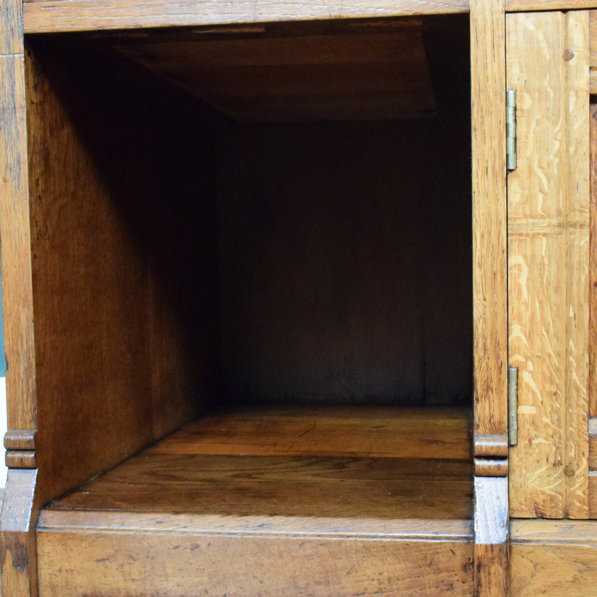 Sideboard