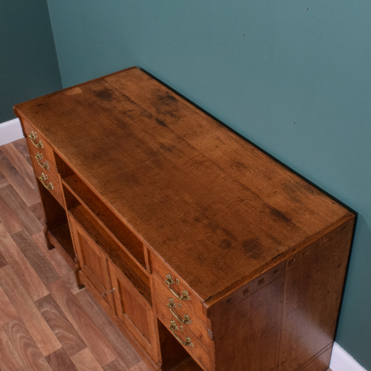 Sideboard