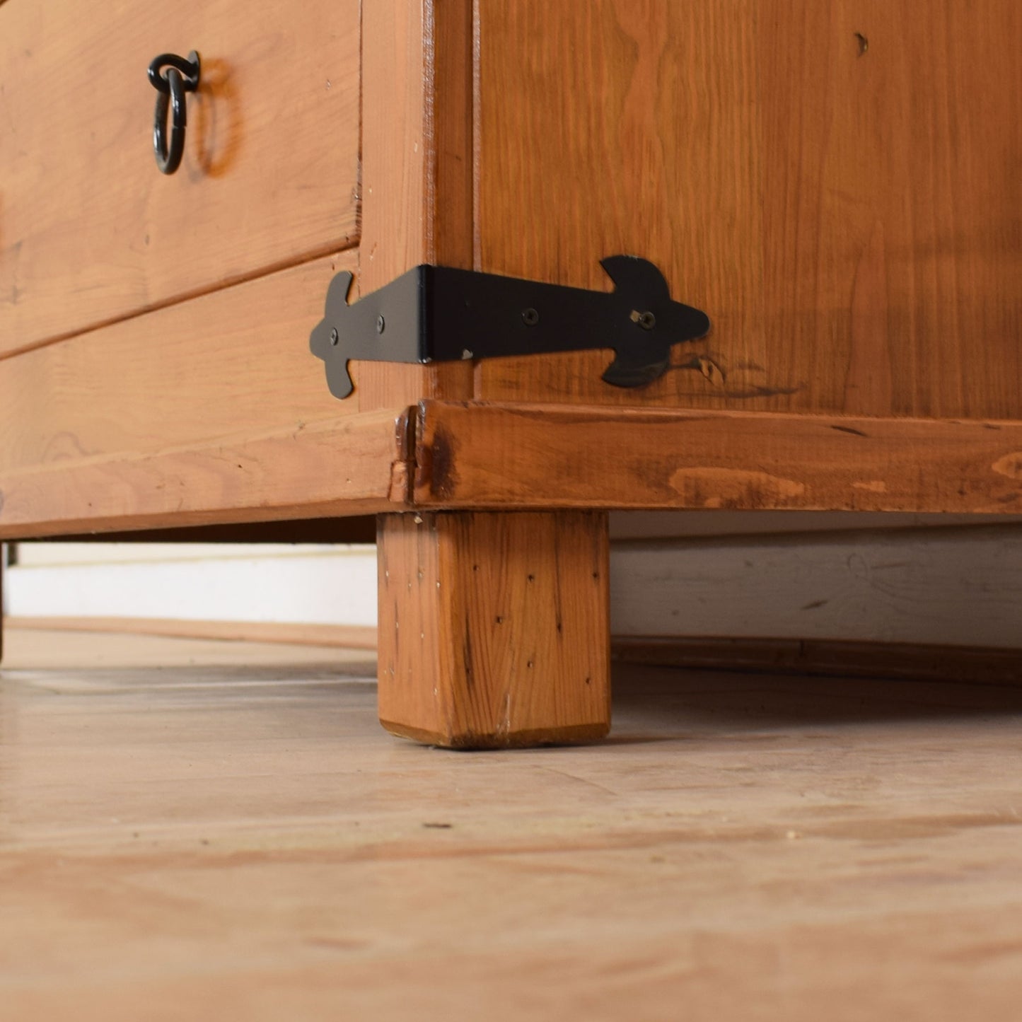 Large Pine Chest Of Drawers.