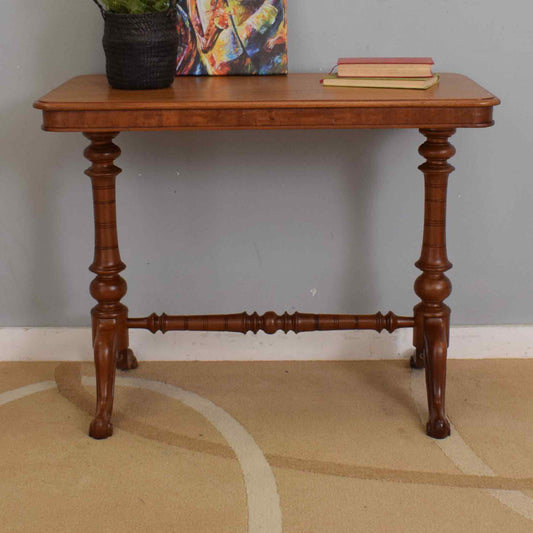 Victorian Mahogany Stretcher Table