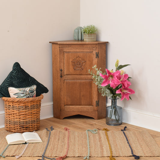 Oak 'Webber' Corner Cabinet