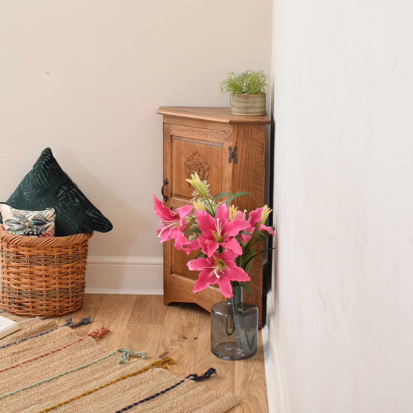 Oak 'Webber' Corner Cabinet