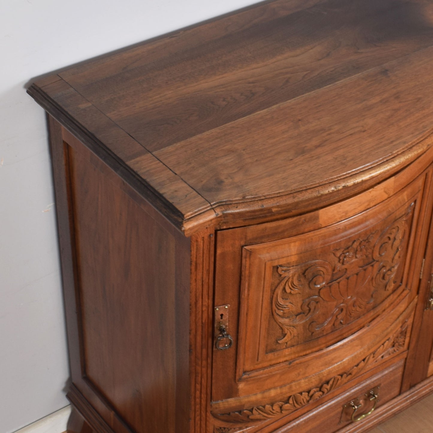 Vintage Ornate Mahogany Sideboard