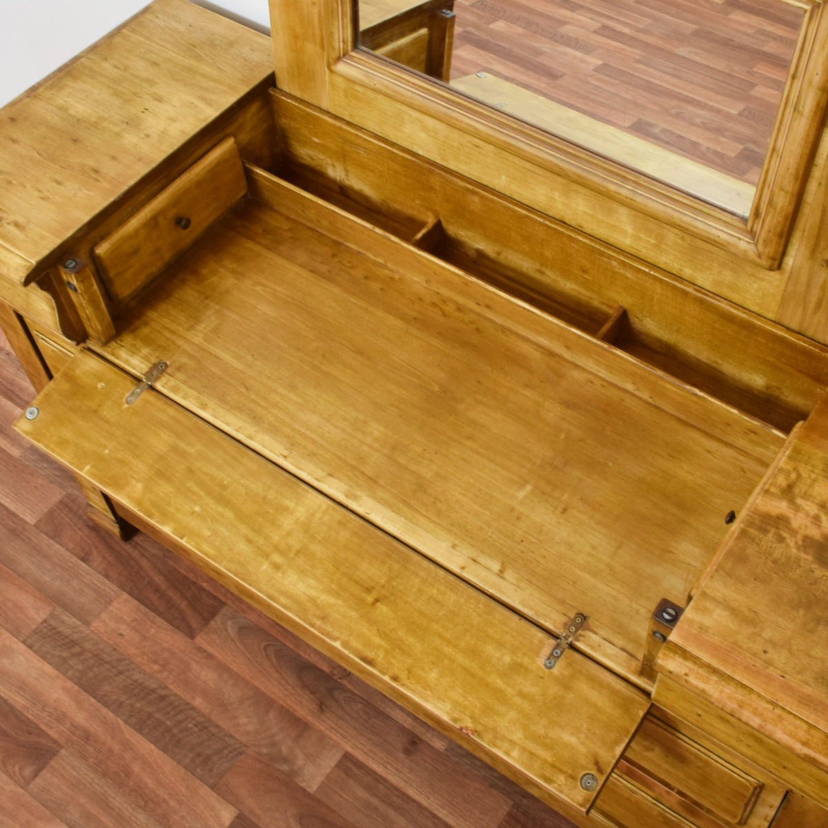 Rustic Satinwood Dressing Chest