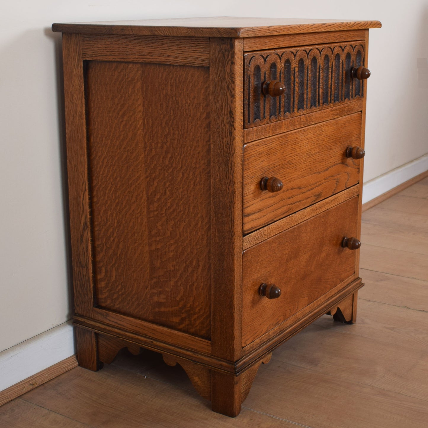 Oak Bedside Chest of Drawers