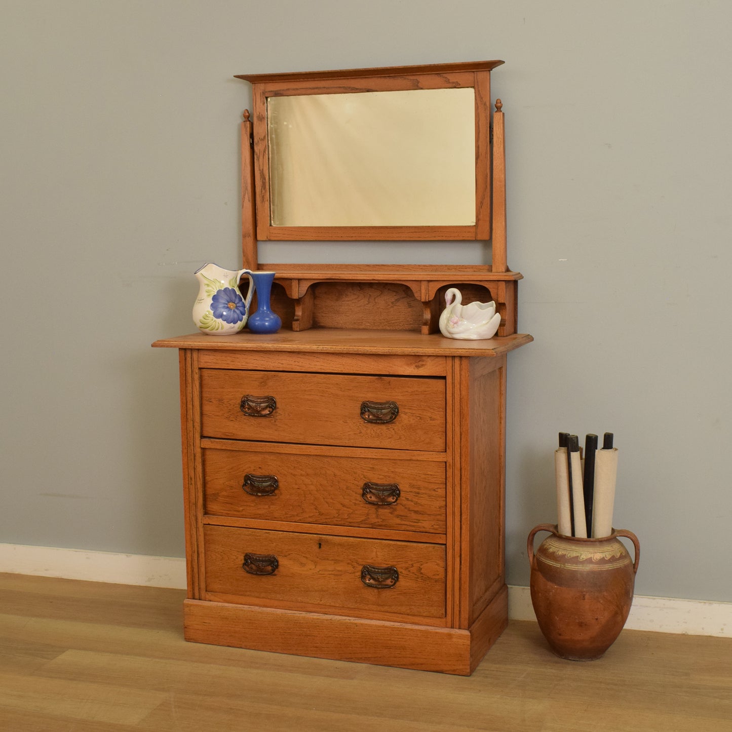Edwardian Oak Vanity Chest