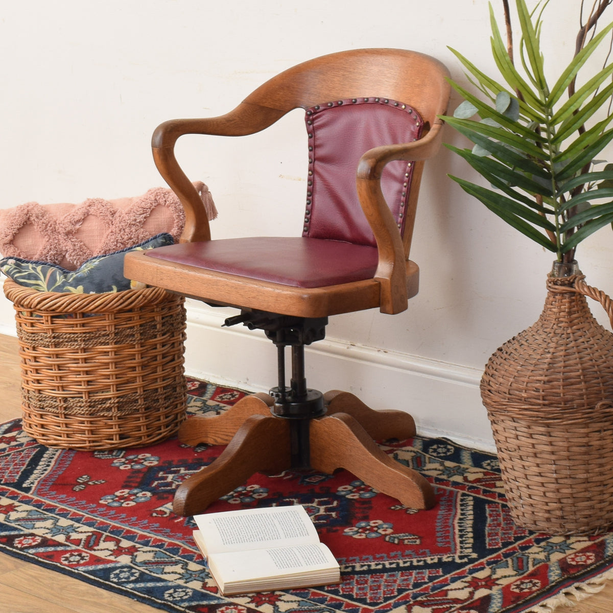Oak Captain's Chair