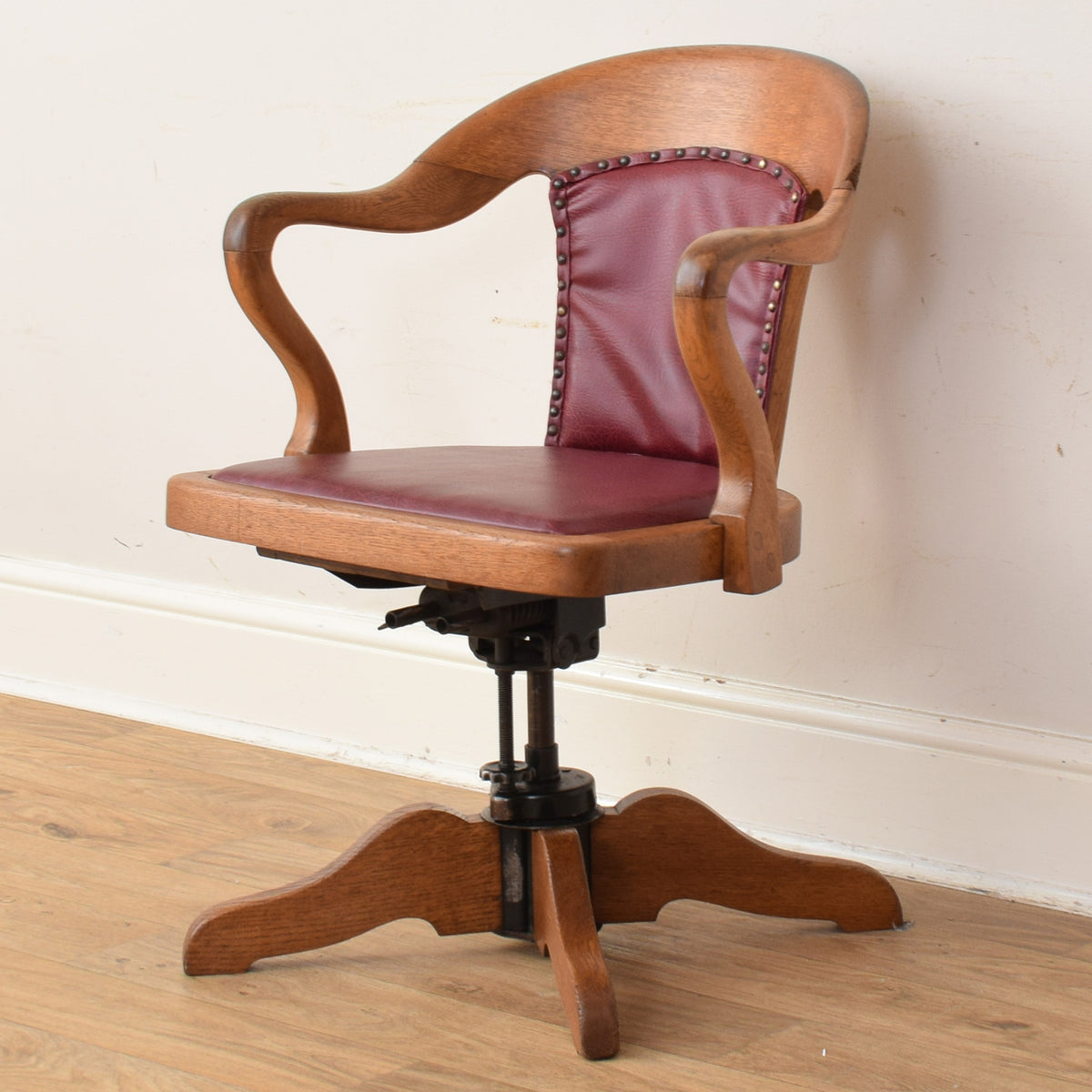 Oak Captain's Chair