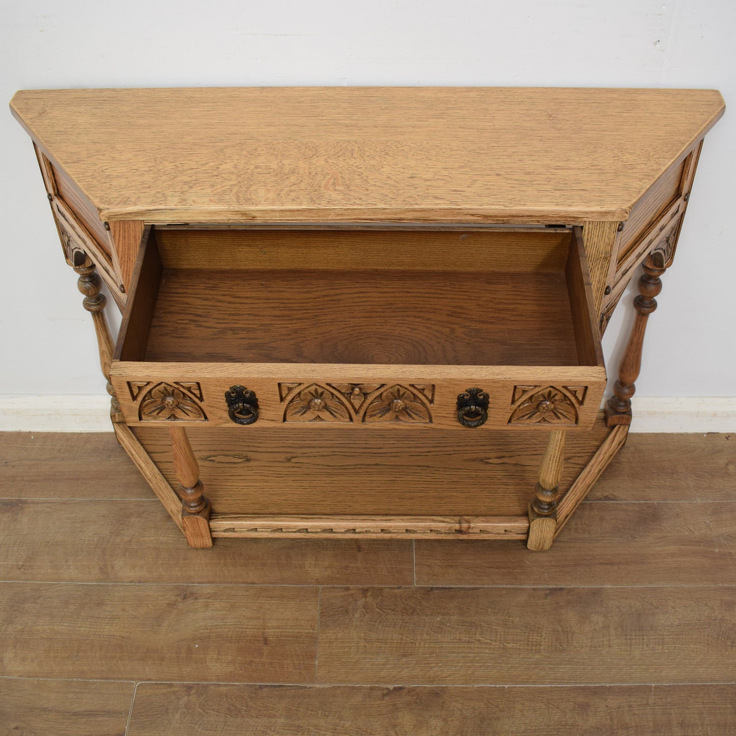 Old Charm Console Table
