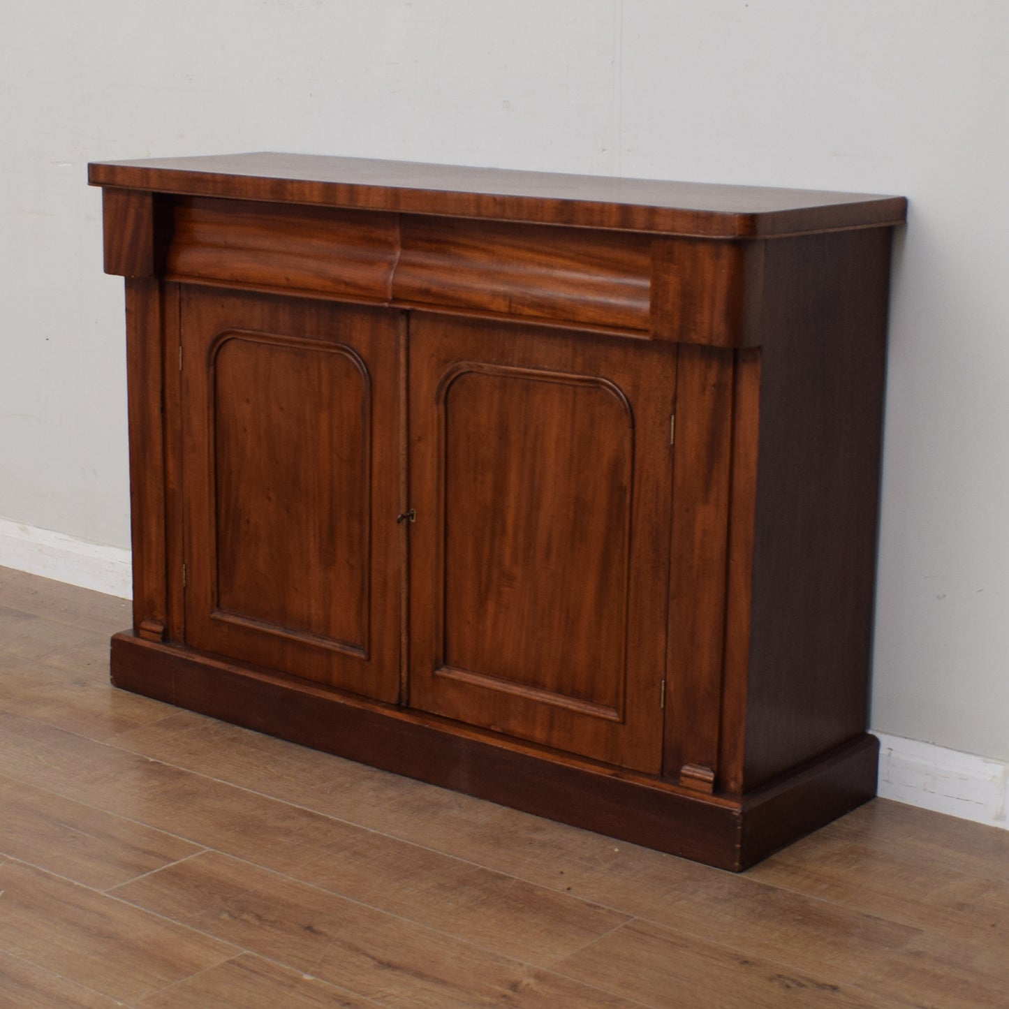 Victorian Mahogany Sideboard