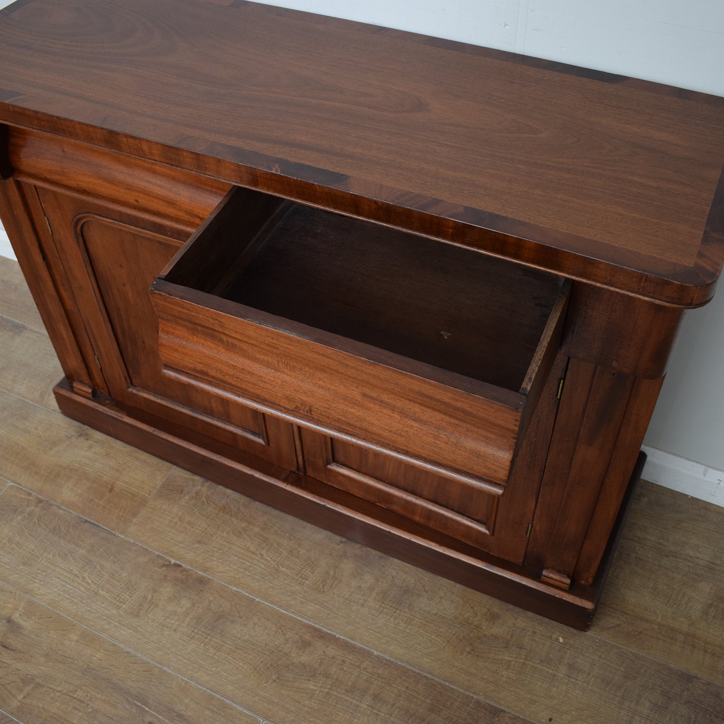 Victorian Mahogany Sideboard