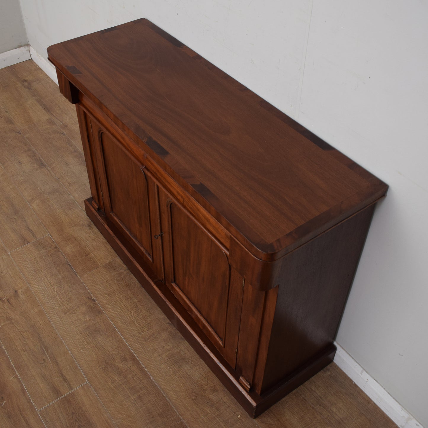 Victorian Mahogany Sideboard