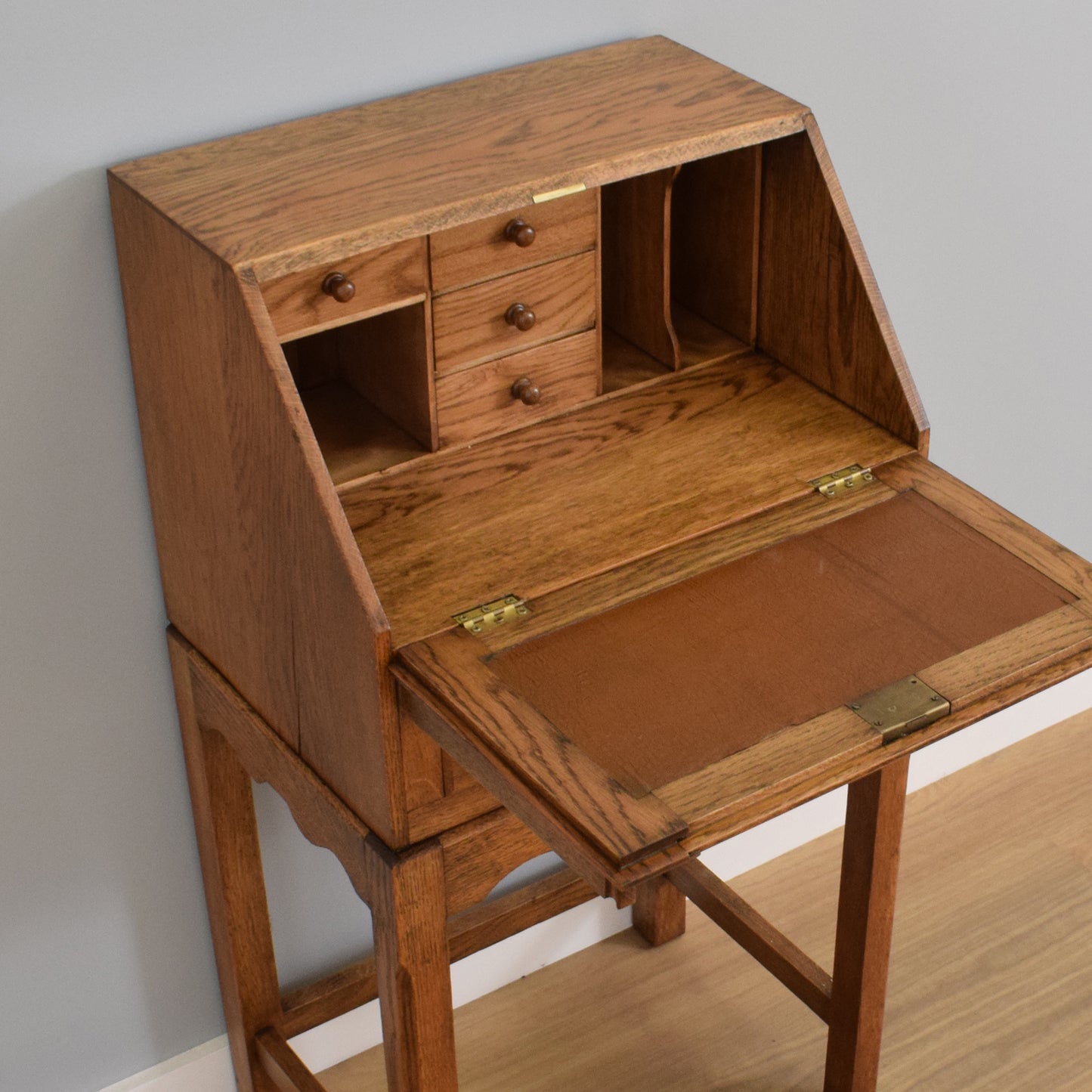 Small Oak Bureau