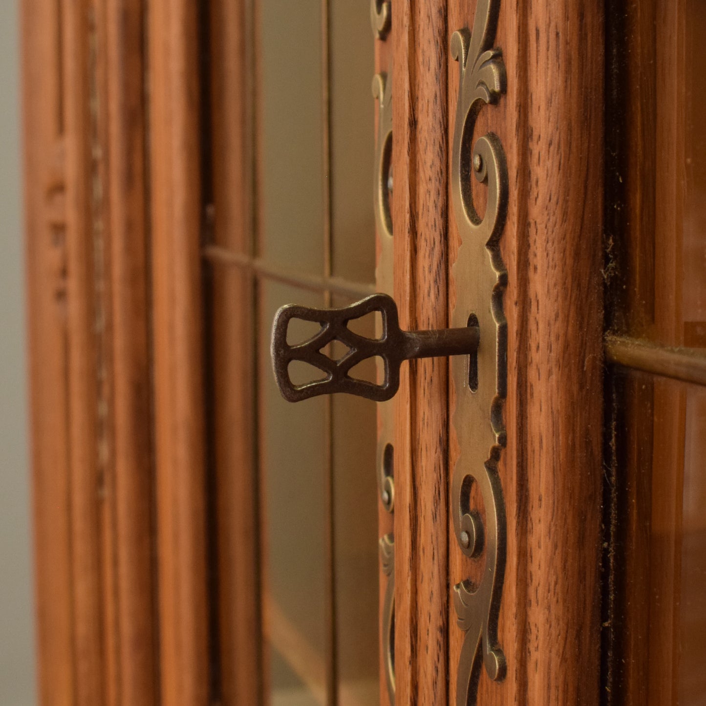 Large Dutch Cabinet