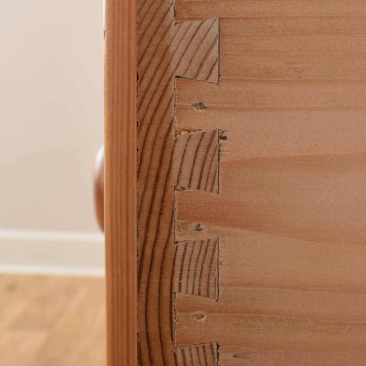 Pine Chest Of Drawers