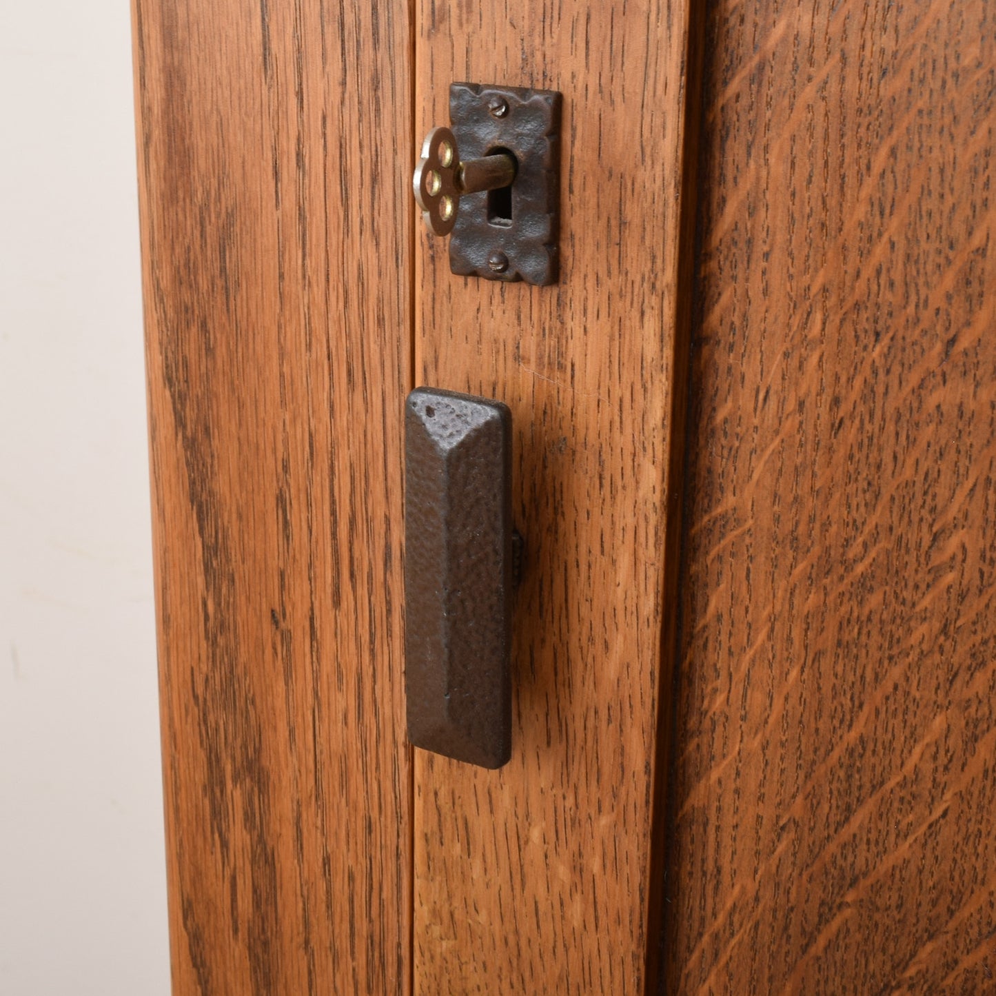 Oak Hallrobe