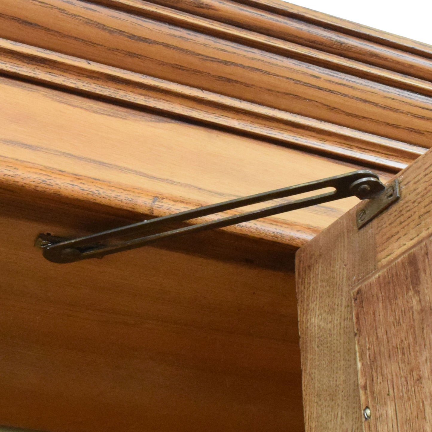 Mirrored Oak Hallrobe