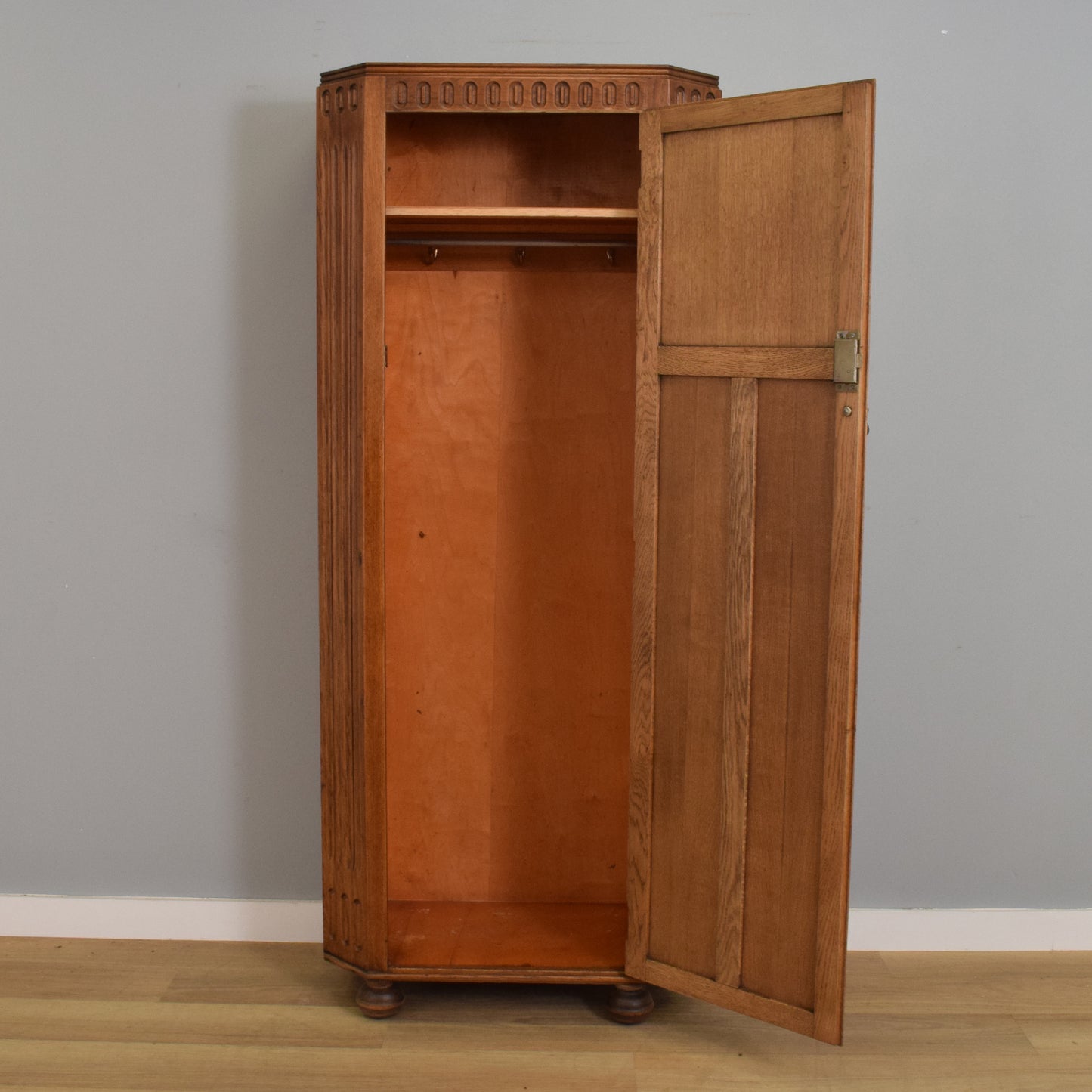 Oak Single Wardrobe