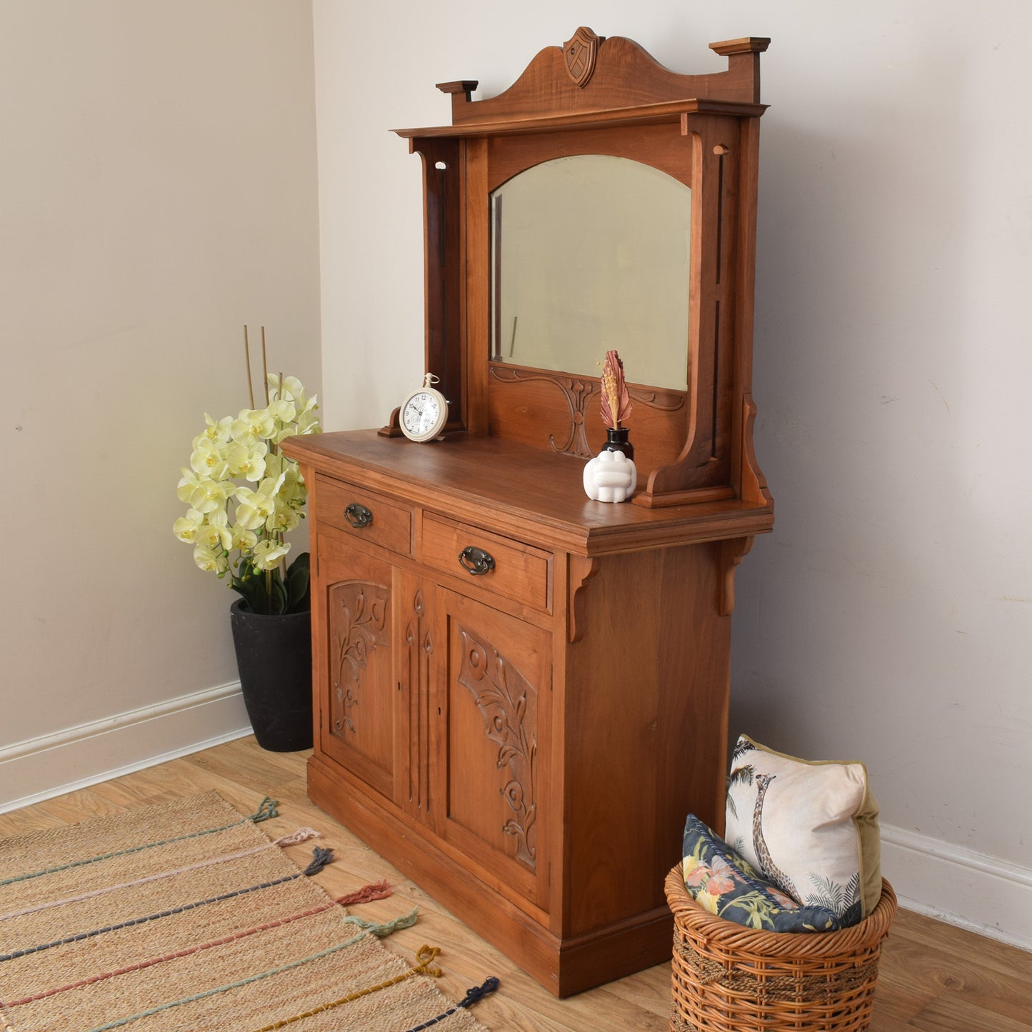 Mirrored Sideboard